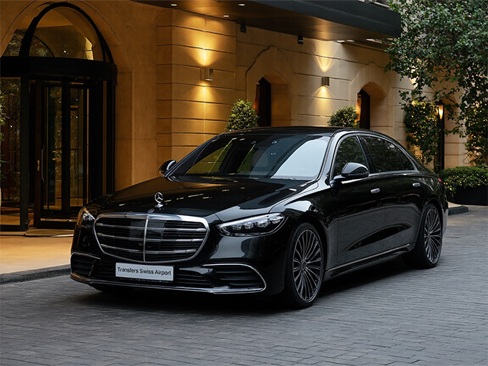 نقل كبار الشخصيات والتنفيذيين